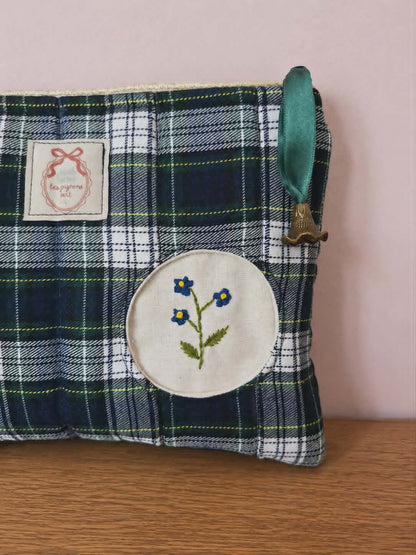 Myosotis Sassenach